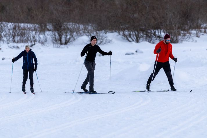 Spáð er frosti á bilinu eitt til tíu stig, mest inn til landsins.