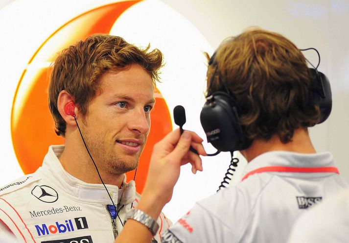 Jenson Button kann vel við sig í Japan.