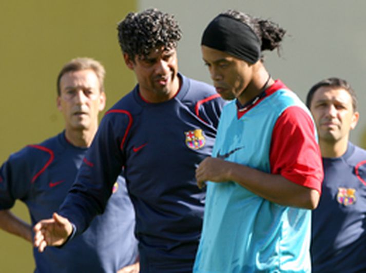 Ronaldinho æfir vel um þessar mundir og nýtur stuðnings þjálfara síns Franks Rijkaard.