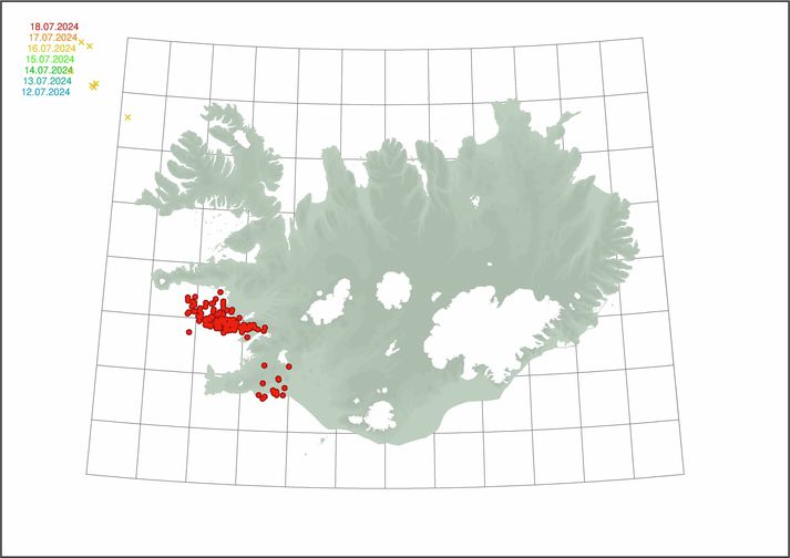 Rauðu blettirnir sýna eldingarnar sem slógu niður í dag.