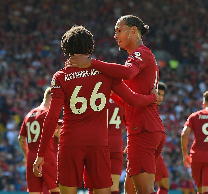 Virgil van Dijk og Trent Alexander-Arnold eru nýjir fyrirliðar Liverpool