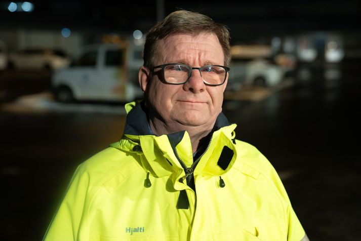 Hjalti J. Guðmundsson er skrifstofustjóri bæjarlandsins.