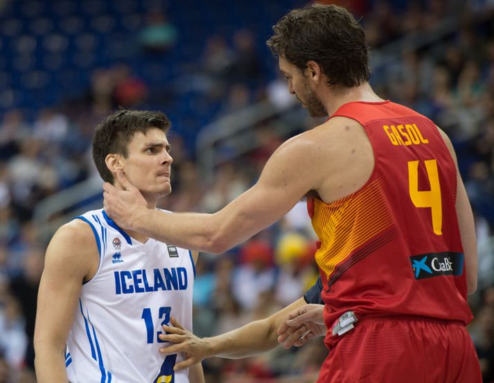 Hörður Axel Vilhjálmsson lét ekki Pau Gasol vaða yfir sig á Eurobasket.