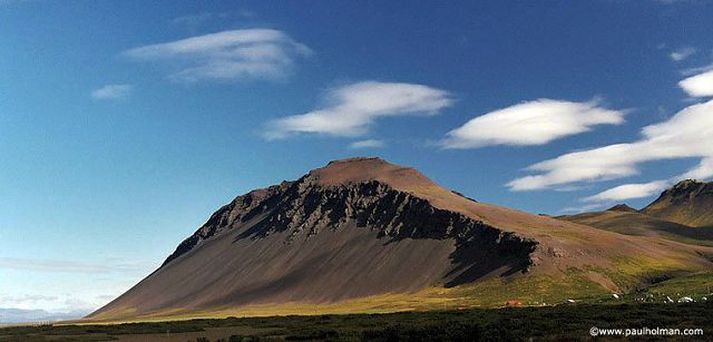 Atvikið átti sér stað undir Hafnarfjalli, skammt frá Borgarnesi.