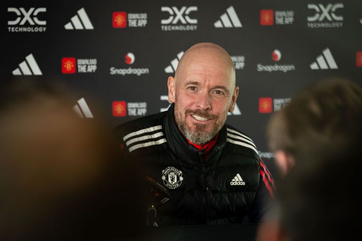 Erik ten Hag er áfram knattspyrnustjóri Manchester United, þvert á það sem margir virtust halda fyrir landsleikjahléið.