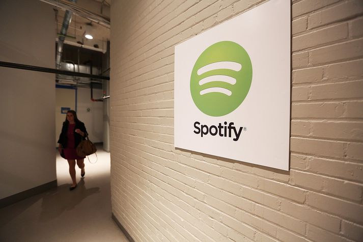 Spotify hafði húmor fyrir uppátækinu en fjarlægði engu að síður plötuna af vef sínum.