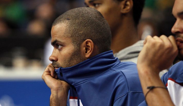 Tony Parker sat allan tímann á bekknum í dag.