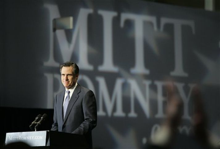 Mitt Romney þegar hann tilkynnti um framboð sitt í dag.