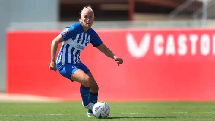 María Þórisdóttir gekk í raðir Brighton í sumar