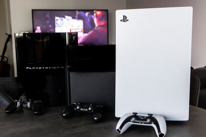 Sony vonast til þess að selja 14,8 milljónir PlayStation 5 leikjatölva á þessu ári.