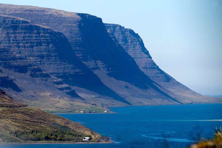 Arnarlax er með nokkur eldissvæði, þar á meðal í Tálknafirði, þar sem vottunarferli stendur yfir.