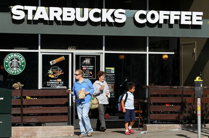 Starfsmenn Starbucks fá tækifæri til að eignast hlut í fyrirtækinu. Mynd/ afp.