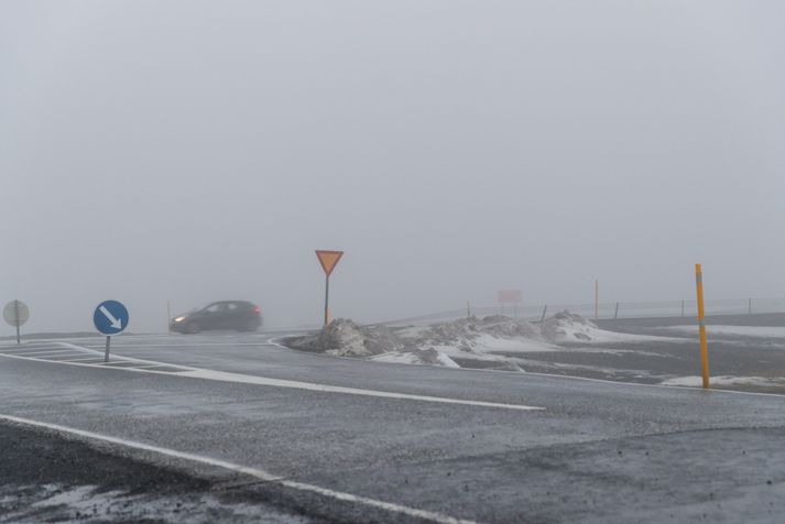 Frá Suðurlandsvegi. Hellisheiði og Þrengsli hafa verið opnuð á ný.