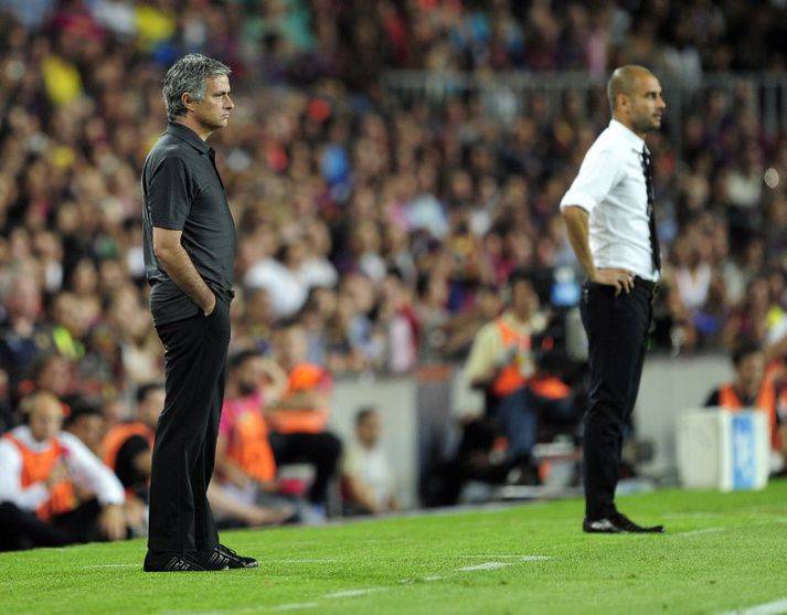 Mourinho og Guardiola á hliðarlínunni í leiknum umtalaða.