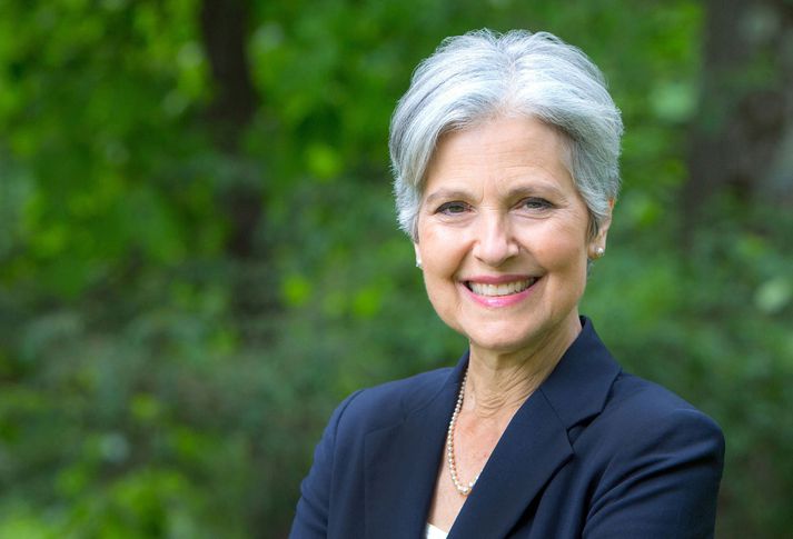 Jill Stein hefur fengið stuðning frá Clinton við kröfur sínar um endurtalningu.