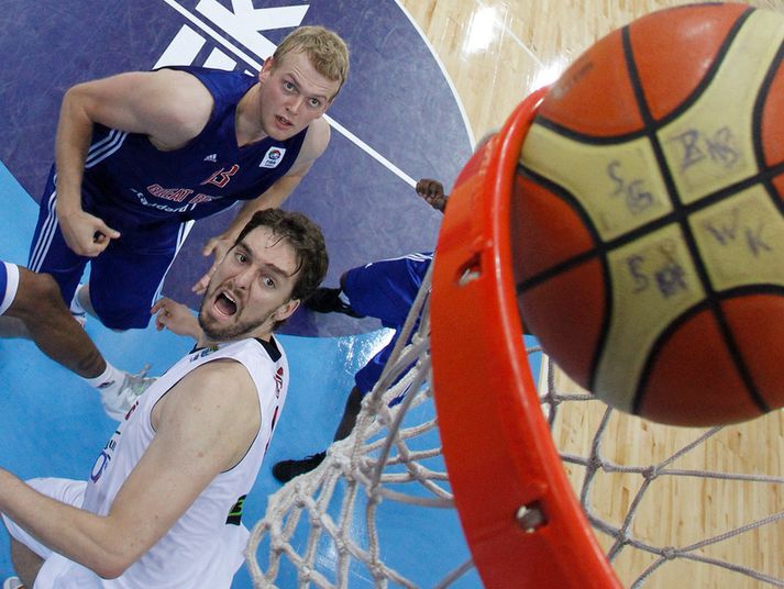 Pau Gasol hefur leikið vel með Spánverjum til þess á EM.