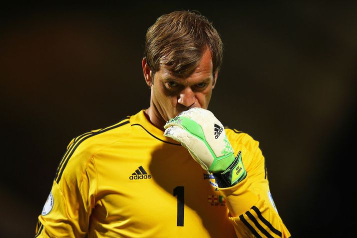 Roy Carroll í leik með norður-írska landsliðinu.