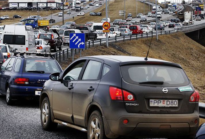 Á álagningarseðli bifreiðagjalda kemur fram hvernig gjöld eru lögð á. Liggi ekki fyrir upplýsingar um skráða losun koltvísýrings (co2) þá stendur að losunin sé „óþekkt“. Fréttablaðið/Stefán