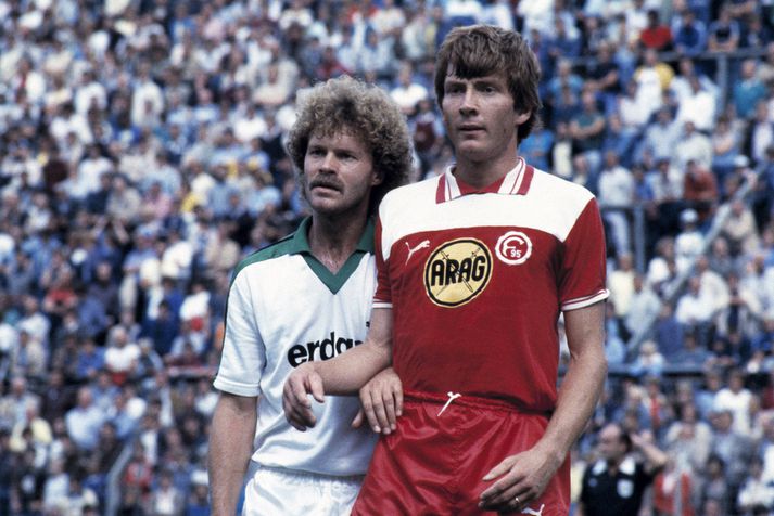 Atli Eðvaldsson í leik með Fortuna Düsseldorf.