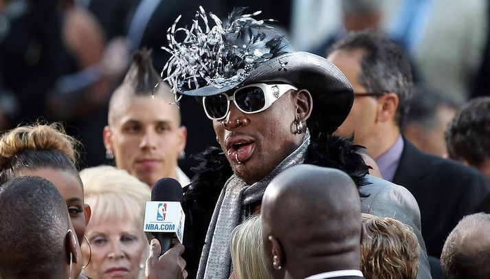 Dennis Rodman hefur lengi farið ótroðnar slóðir í fatavali.