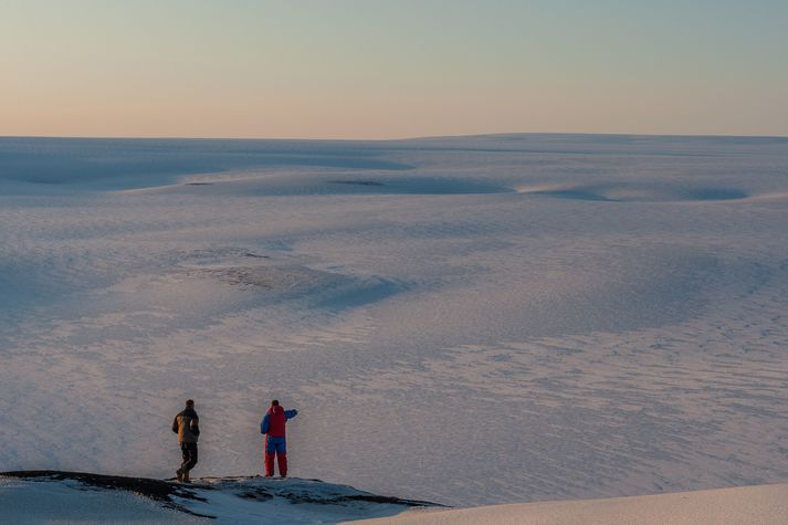 Bárðarbunga er hæsti punktur á norðvestanverðum Vatnajökli. Bárðarbunga er ein víðáttumesta eldstöð landsins.