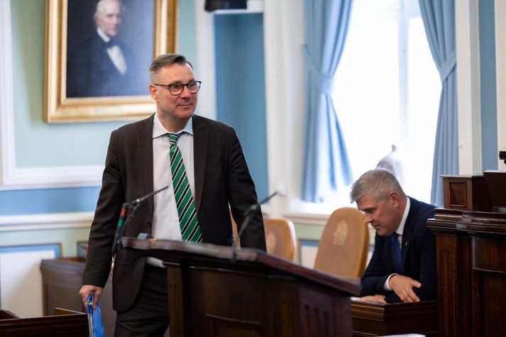 Willum Þór Þórsson, heilbrigðisráðherra vill takmarka aðgengi að nikótínpúðum.