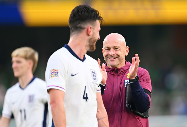 Anthony Gordon, Declan Rice og Lee Carsley.