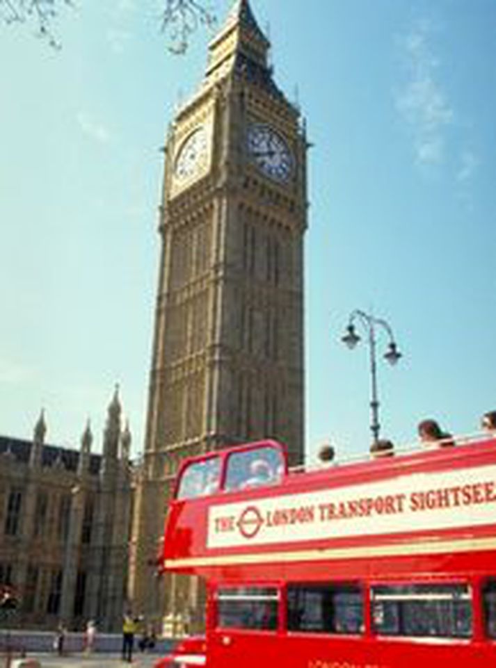 Frá Westminster í London. Ekki eru allir Bretar á því að lágvöruverslanir séu af hinu góða.