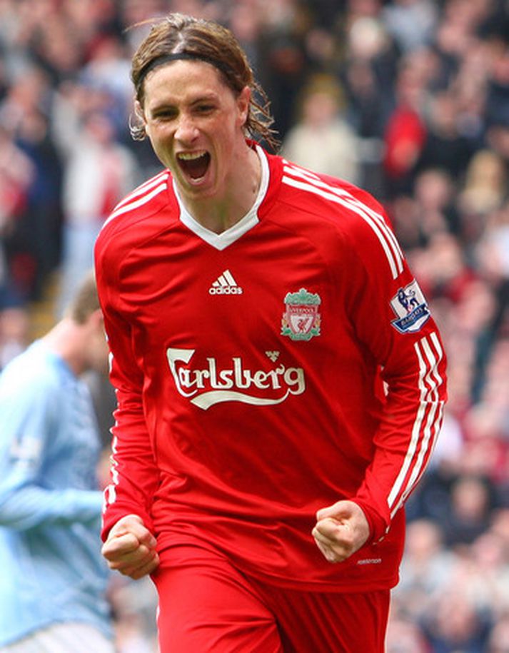 Fernando Torres fagnar marki með Liverpool.