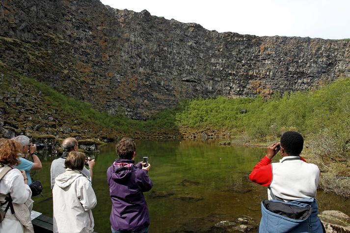 Í Ásbyrgi sem er hluti af Vatnajökulsþjóðgarði.