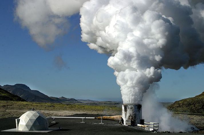 Meta á svokallaðan umhverfiskostnað af virkjunarframkvæmdum og rukka þá sem virkja um þann kostnað, að mati höfunda draga að nýrri orkustefnu.Fréttablaðið/GVA