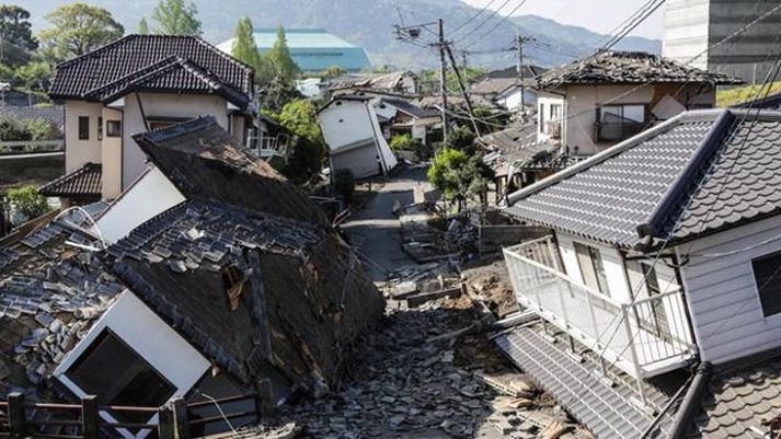 Jarðskjálftinn í Japan orsakaði mikla eyðileggingu.