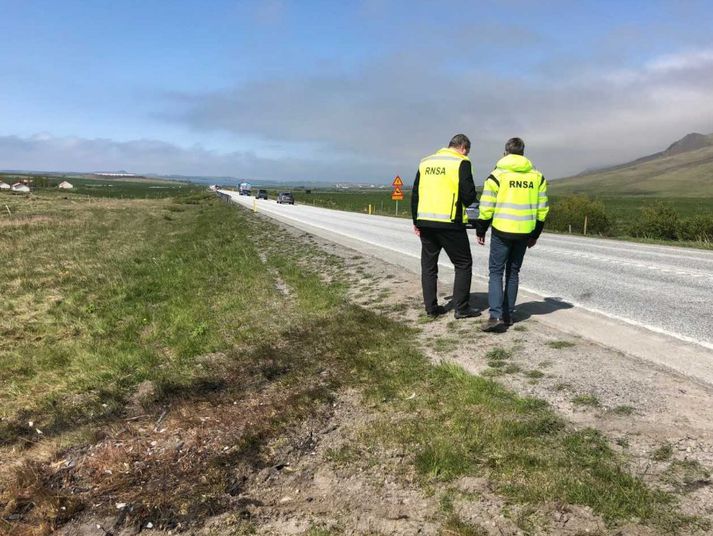 Nefndarmenn tilheyra ekki daglegri starfsemi og eru því öllu jafna ekki í fullu starfi. Þeir hins vegar afgreiða rannsóknarskýrslur starfsmanna á alvarlegum slysum í lofti, láði og sjó.