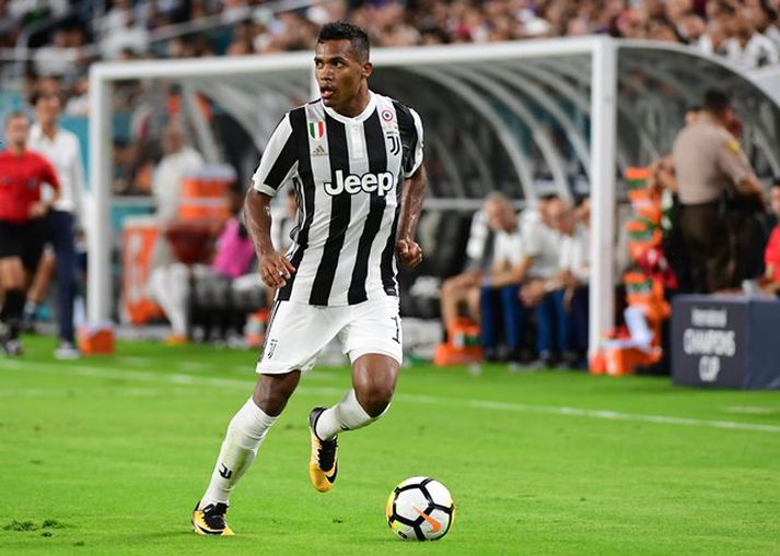 Alex Sandro hefur verið í herbúðum Juventus frá 2015.