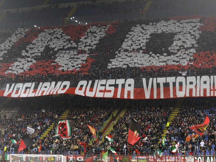 San Siro völlurinn í Mílanó.