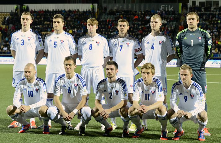 Færeyingar unnu frábæran 2-1 sigur á Grikkjum í Þórshöfn.