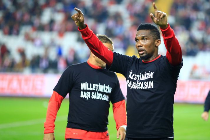 Samuel Eto'o er í skammarkróknum.