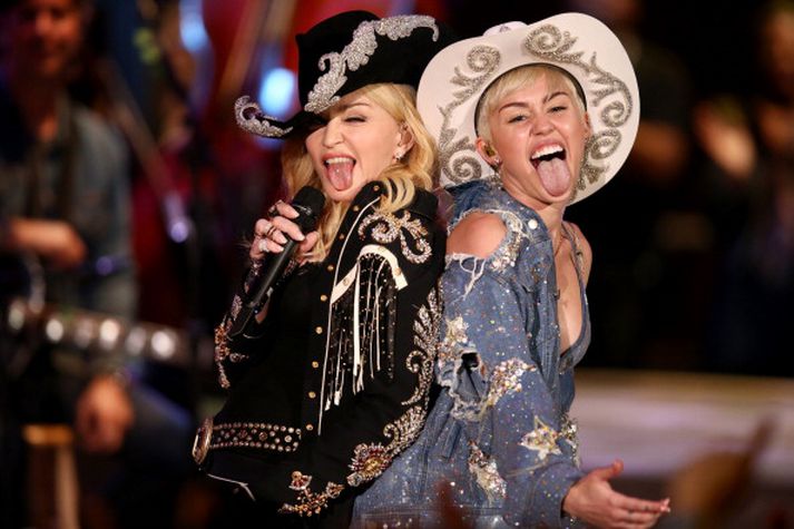 Madonna og Miley við upptökur á þættinum