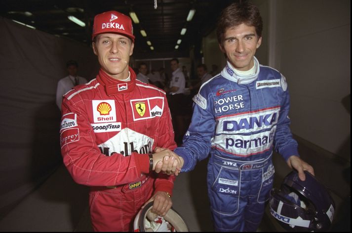 Michael Schumacher og Damon Hill öttu kappi í Formúlu 1 á 10. áratug síðustu aldar.