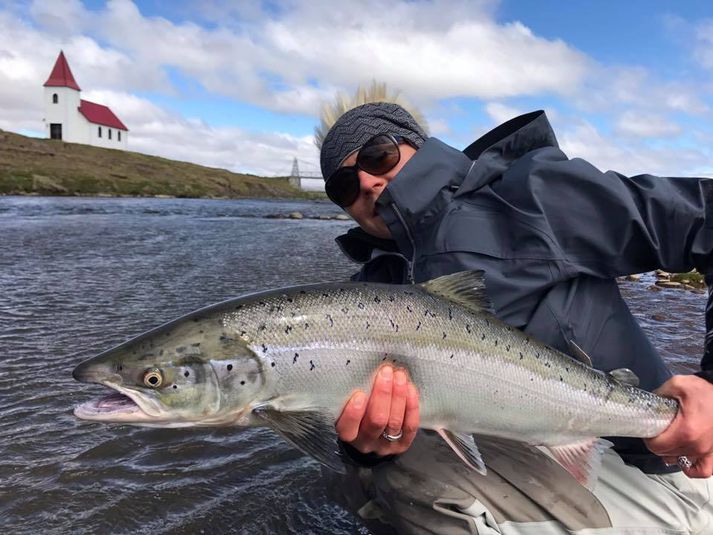 Lax úr opnun Þverár en hún er ein vinsælasta veiðiá landsins.