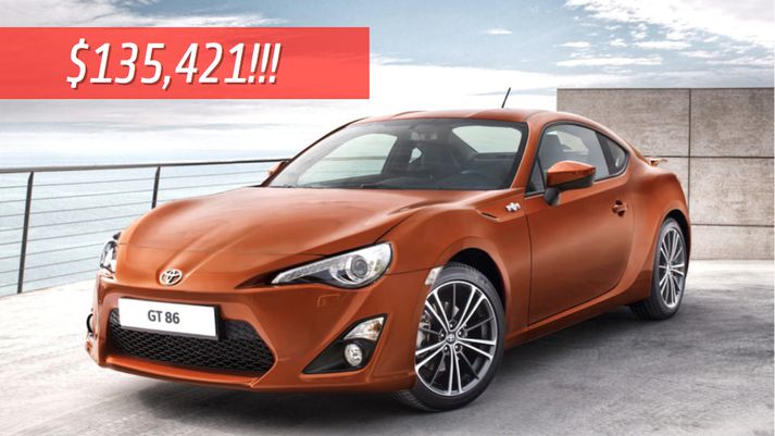 Í Singapore kostar Toyota GT-86 135.421 dollara, eða 16,25 milljónir króna.