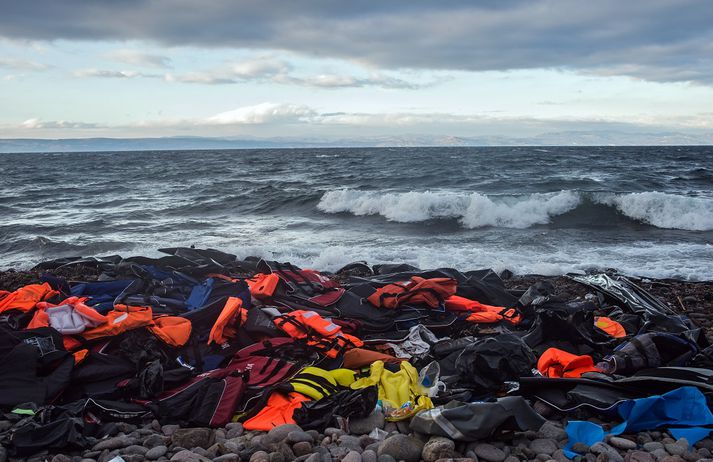 Frá ströndinni á Lesbos.