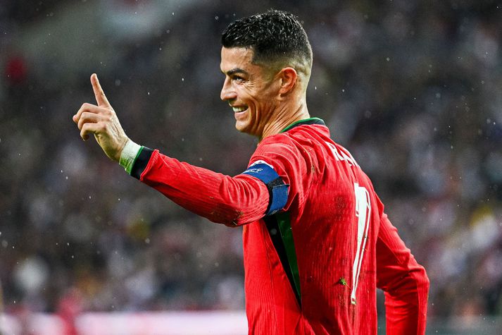 Cristiano Ronaldo er ekkert að fara að hætta í landsliðinu nærri því strax ef marka má gamlan liðsfélaga hans.