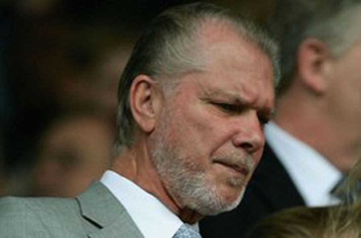 David Gold veit ekki sitt rjúkandi ráð þegar kemur að slæmu gengi Birmingham, en segist viss um að ná að halda liðinu uppi í úrvalsdeildinni í vor