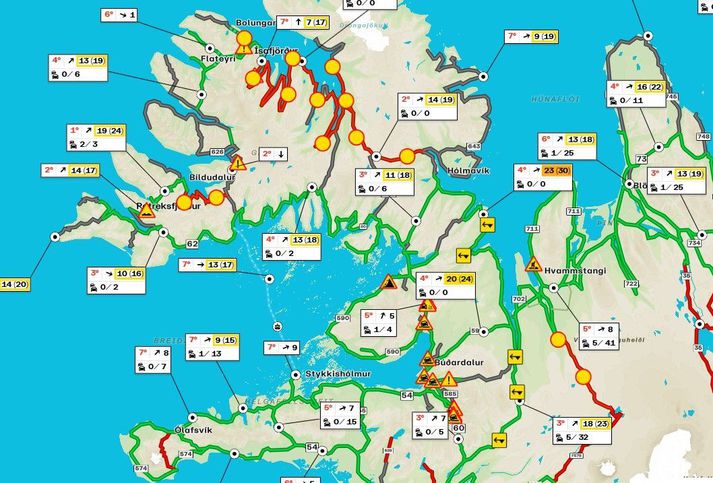 Skjáskot af umferdin.is sem sýnir lokanir á Vestfjörðum.