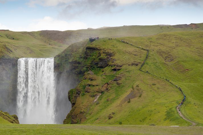 Miklir vatnavextir hafa verið á suður- og vesturlandi síðu klukkutstundirnar.