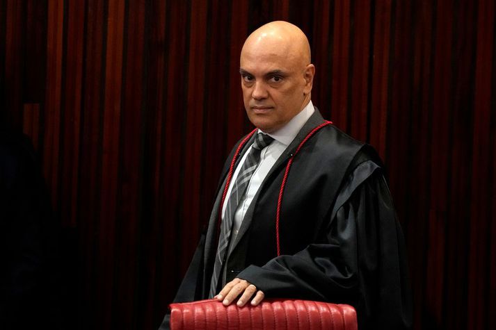 Alexandre de Moraes, forseti hæstaréttar Brasilíu, hefur velgt Elon Musk og X undir uggum undanfarin misseri.