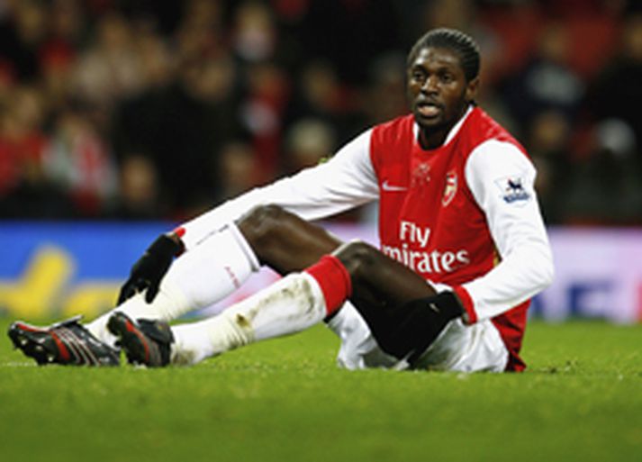 Emanual Adebayor hefur verið öflugur í framlínu Arsenal í síðustu leikjum.