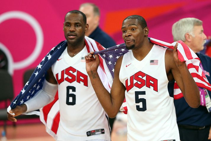 Kevin Durant þarf að sigra félaga sinn LeBron James á leið sinni á toppinn.