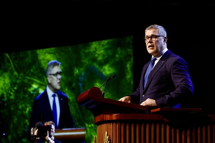 Bjarni Benediktsson formaður flokksins setur landsfund Sjálfstæðisflokksins á föstudegi og verður kvaddur á laugardegi. Á sunnudaginn kemur í ljós hver tekur við formennsku í flokknum.